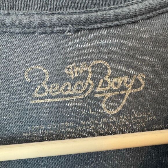 The Beach Boys Endless Summer Blue Tour Shirt Size Large Classic Surf Rock Merch - Picture 3 of 5